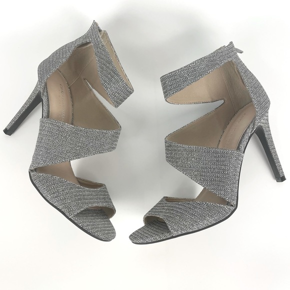Christian Siriano Special Occasion Heels with Silver Sparkles. Size 8.5 - Picture 12 of 13